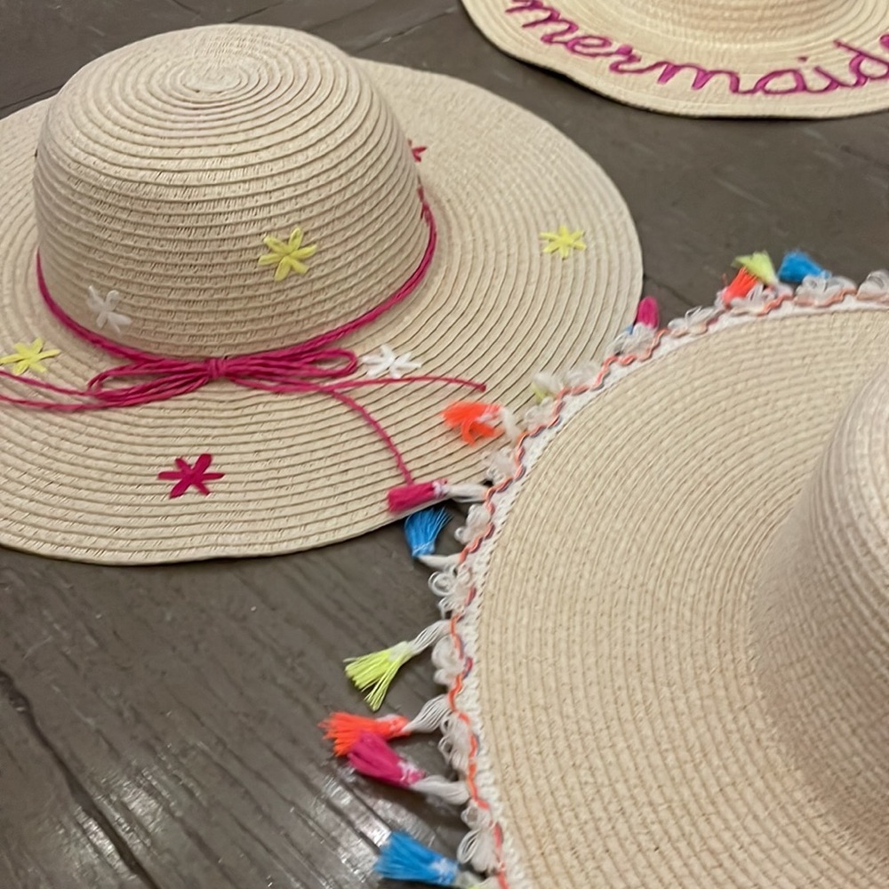 Girls summer vacation hat lot of 6 size 2-4